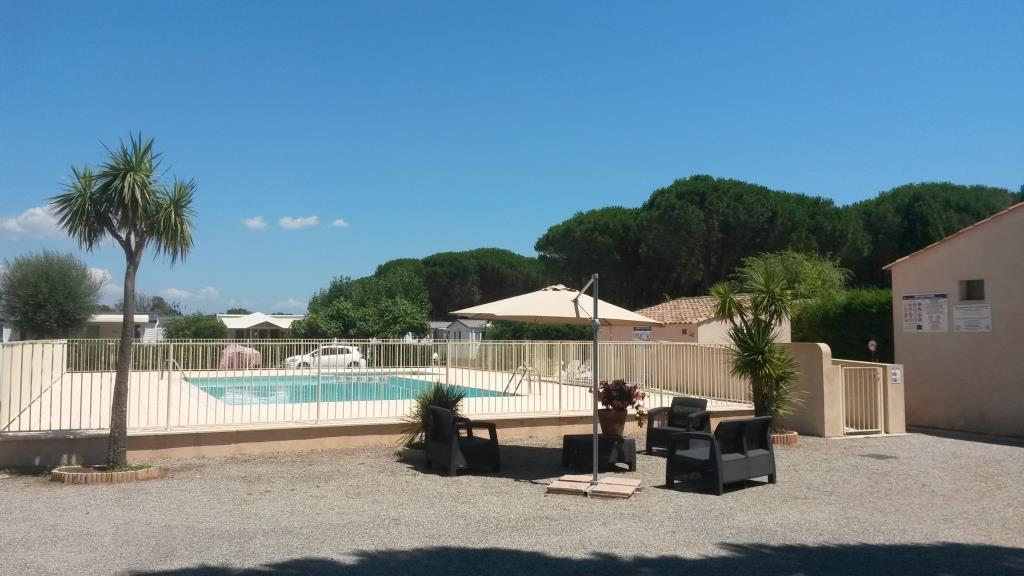 Campsite in Roquebrune sur Argens with swimming pool